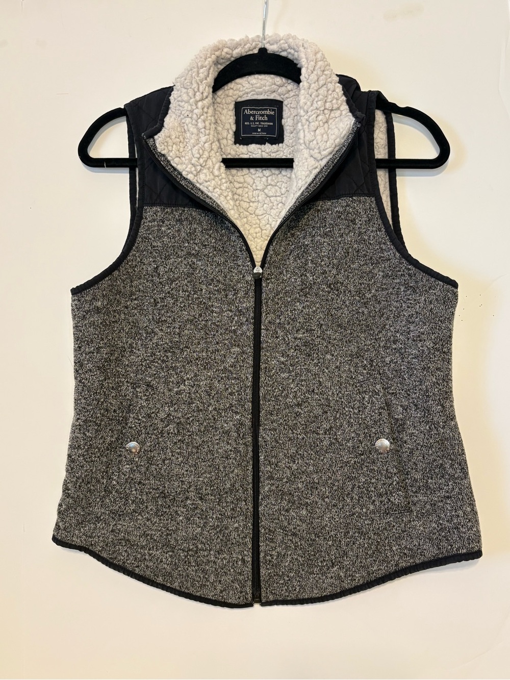 Abercrombie & Fitch Heather Gray Sherpa-Lined Quilted Vest